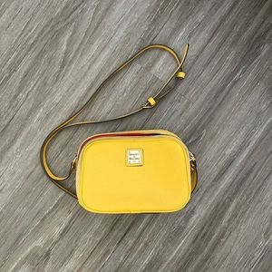 dooney & bourke purse